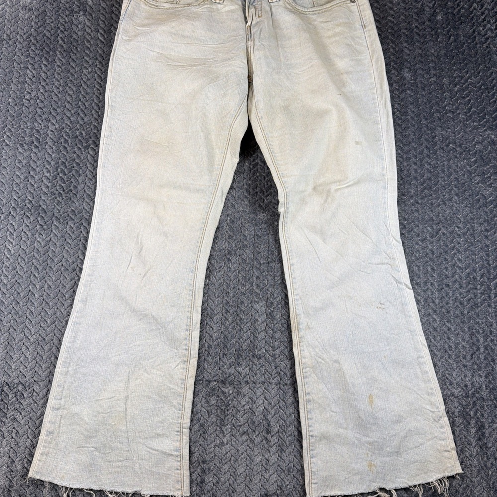 Levis 529 03 Regular Fit Bootcut leg  Womens 29x34 Blue Light‎ Wash